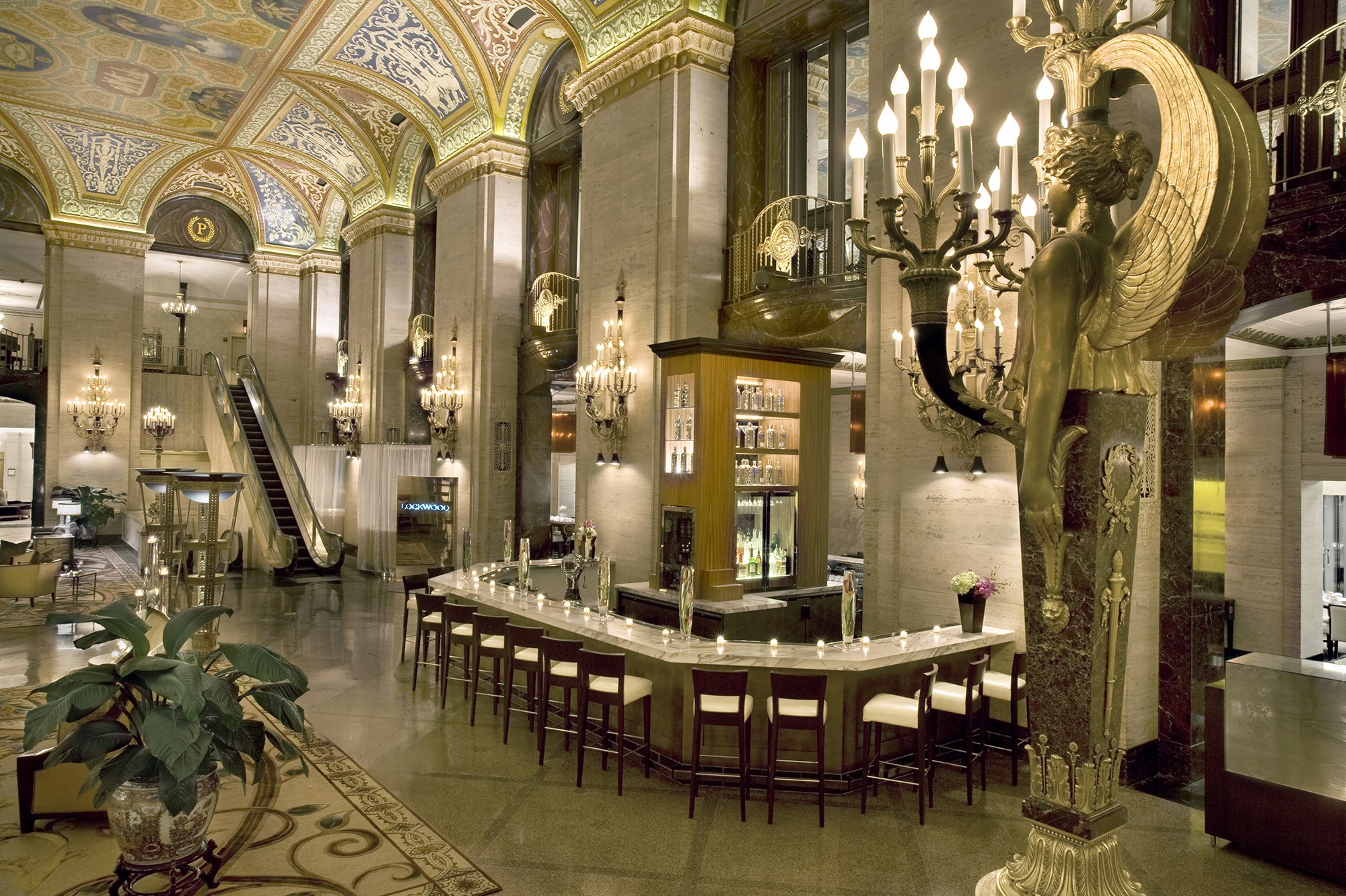 tour-palmer-house-hilton-hotel