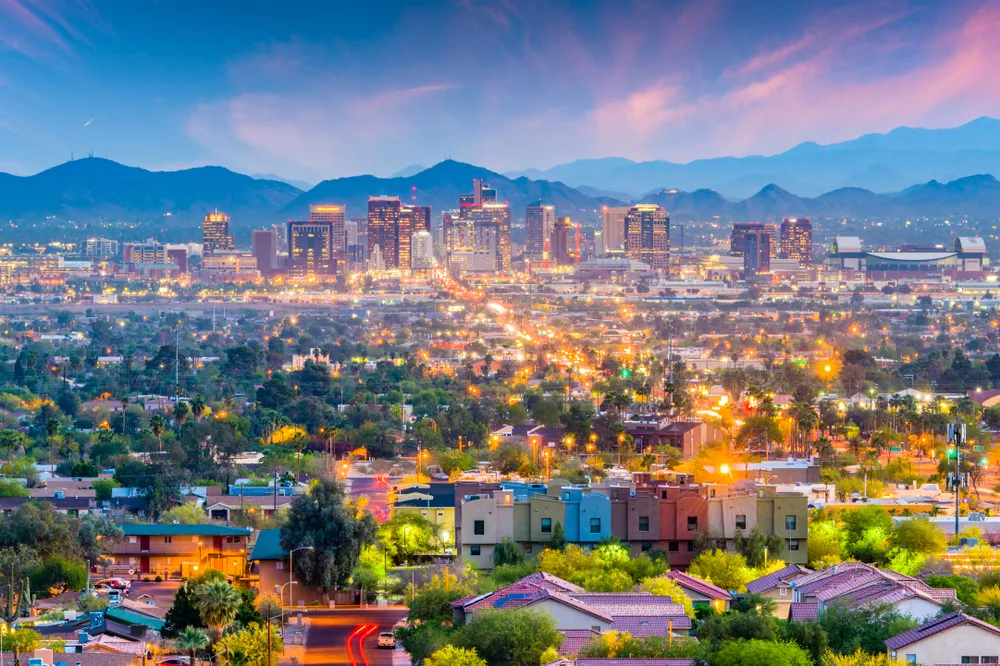 things-know-living-phoenix-az.webp